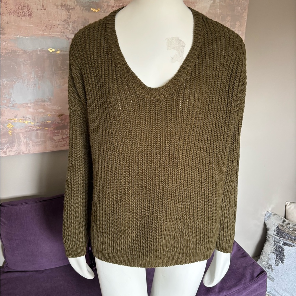Vero Moda Khaki V-Neck Women's Sweater Lace Up Back Size Large